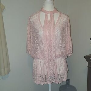 Ashley Stewart  top size 18/20